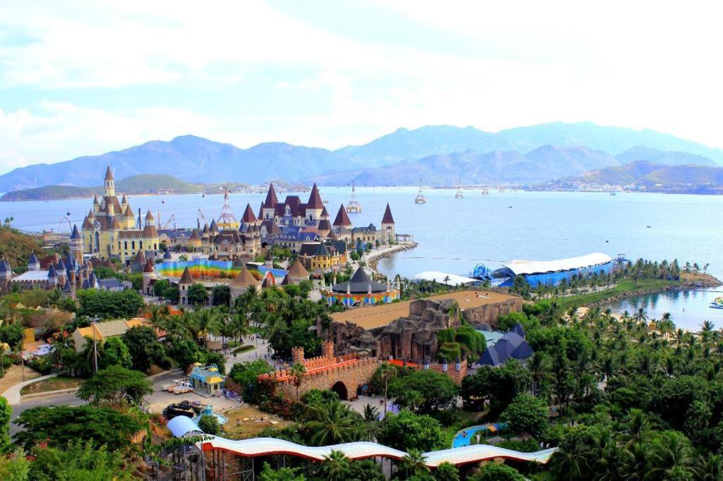 Vinpearl Discovery Rockside Nha Trang Bagian luar foto