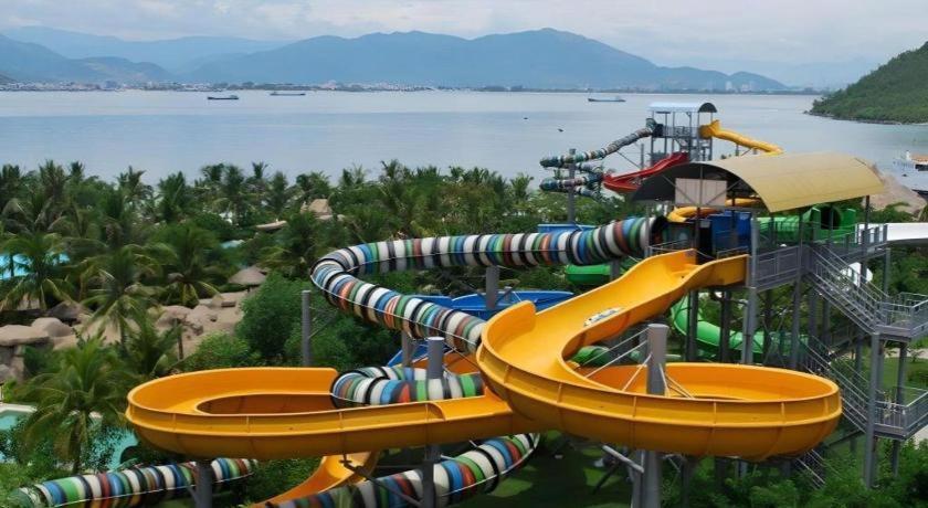 Vinpearl Discovery Rockside Nha Trang Bagian luar foto